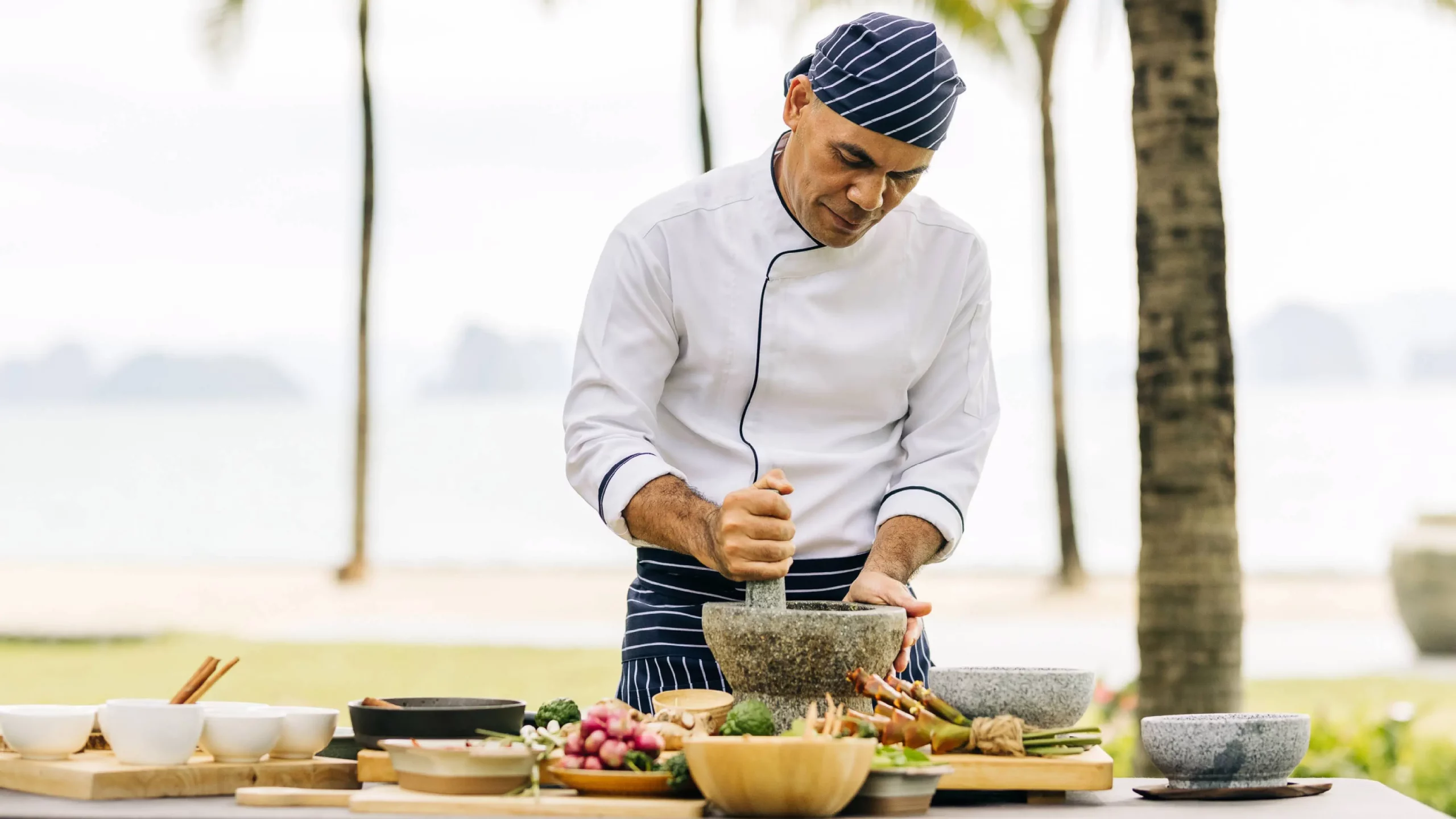 ANI Thailand - Staff Chef Yao 5