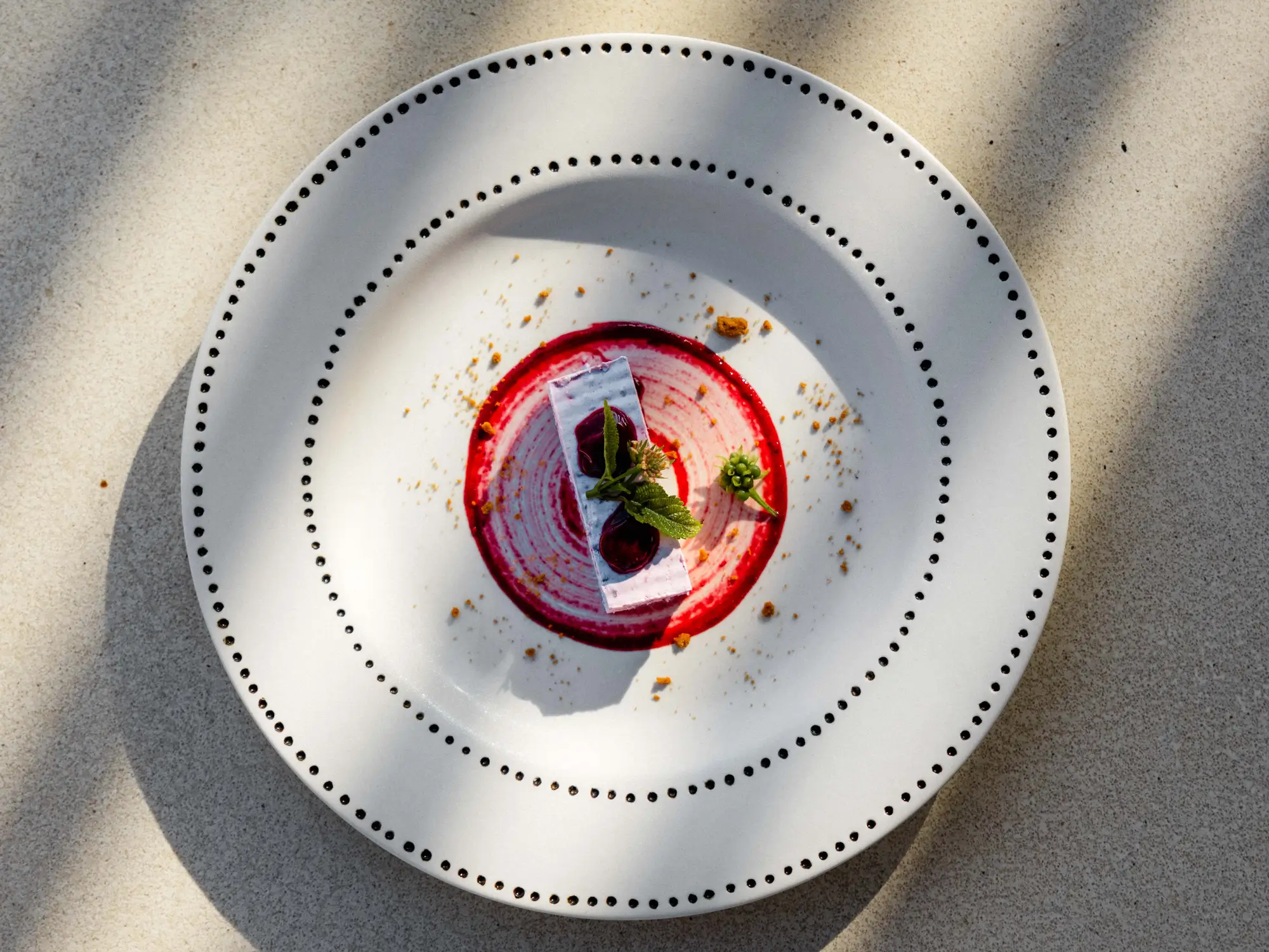 ANI Thailand - Dining - Dishes - Beef with Black ink pasta