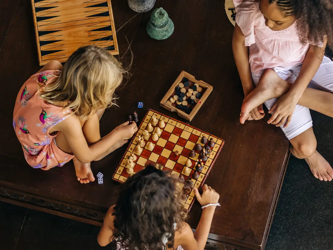 ANI Private Resorts - Pet Inclusions - Paddleboarding And Family Activities With Pets