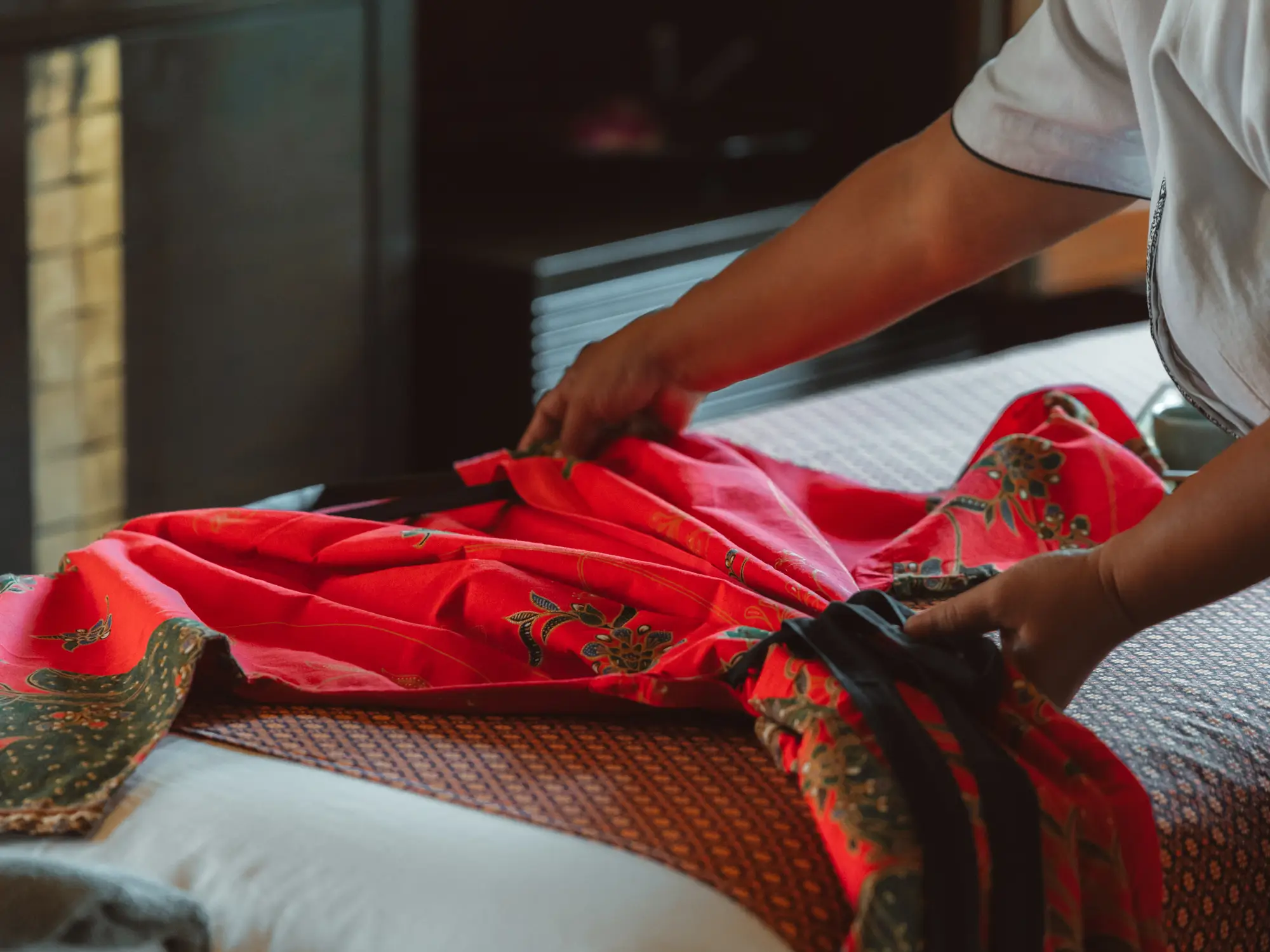 ANI Thailand - Dining - Dishes - Beef with Black ink pasta