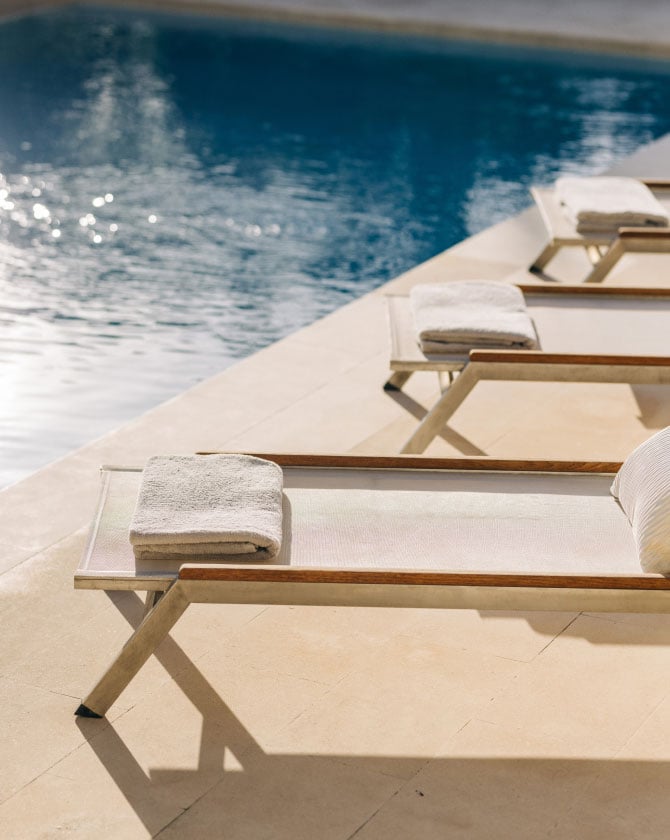 ÀNI Anguilla - Sun Loungers - Wellness - Relaxation