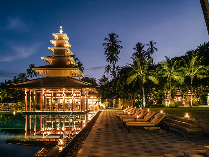 ÀNI Thailand - Night Time Living Sala and Pool