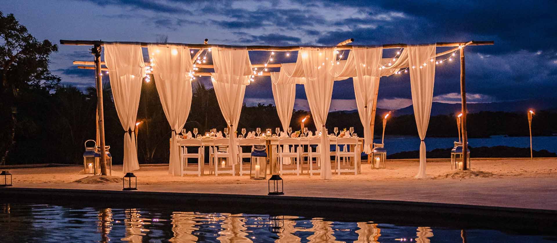 ANI-Dominican-Republic-Beach-Dinner