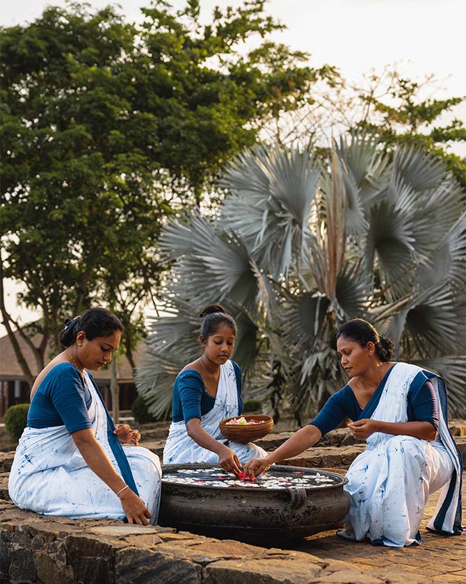 ANI Sri Lanka - Staff - our beautiful ladies