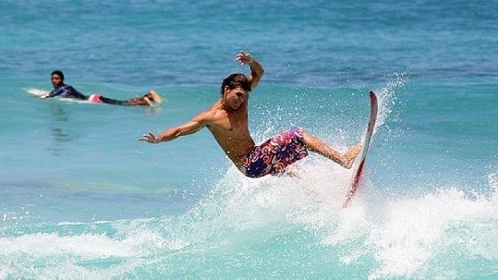 ANI Sri Lanka - Surfing