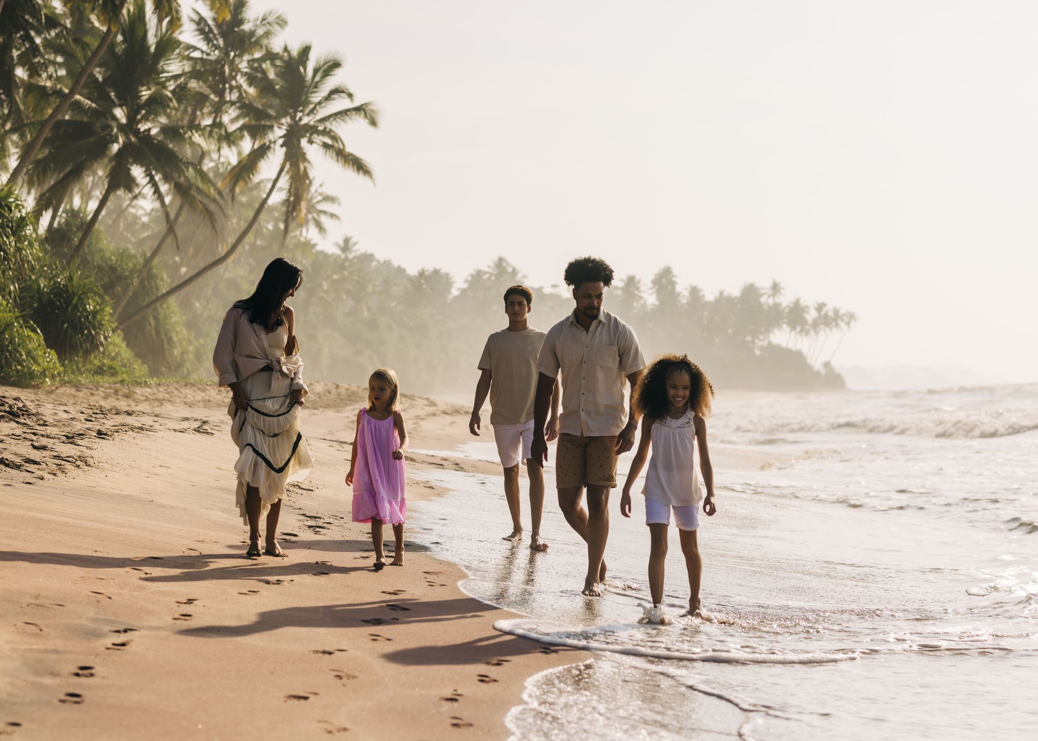 ANI Sri Lanka - Private Luxury Villa Resort - Beach Walk