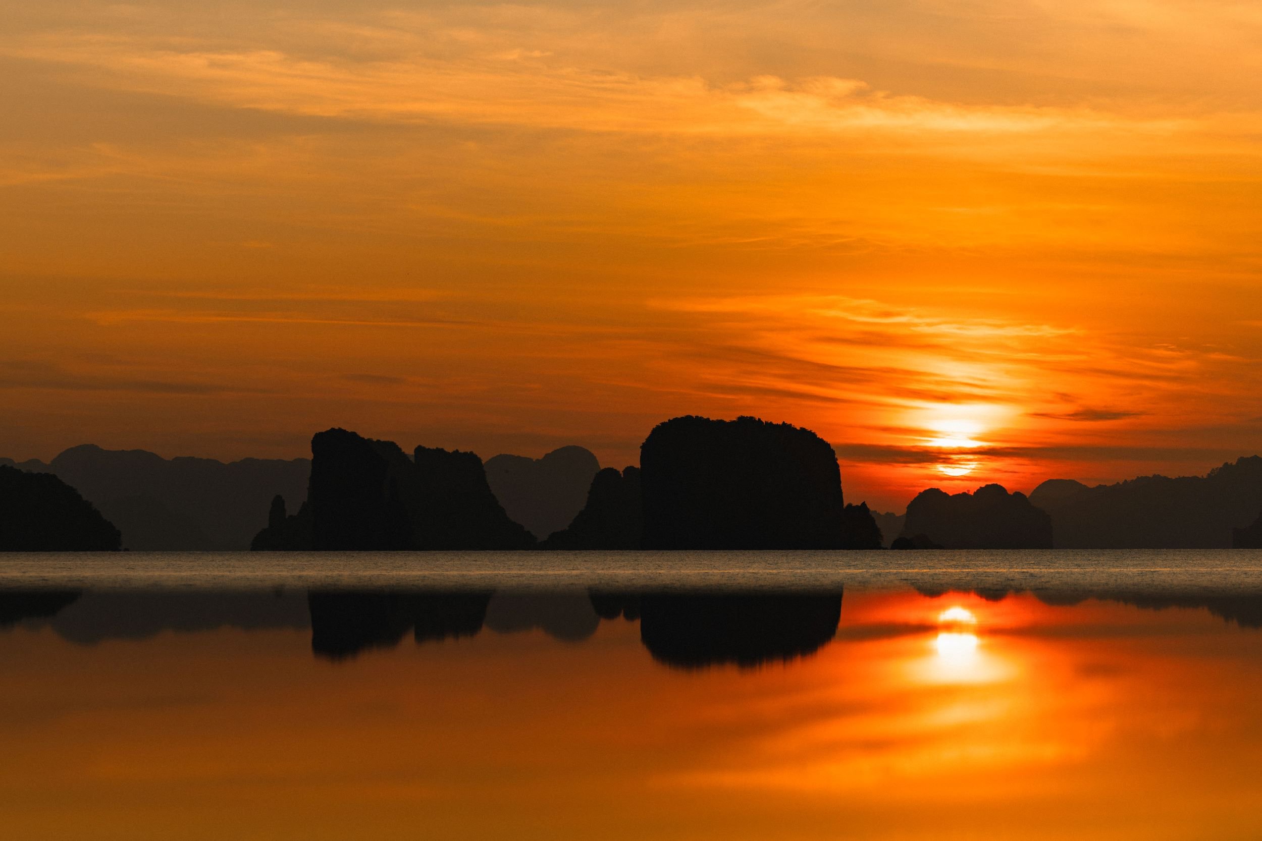 ANI Thailand - Resort - Sunrise over Phang Nga Bay 2