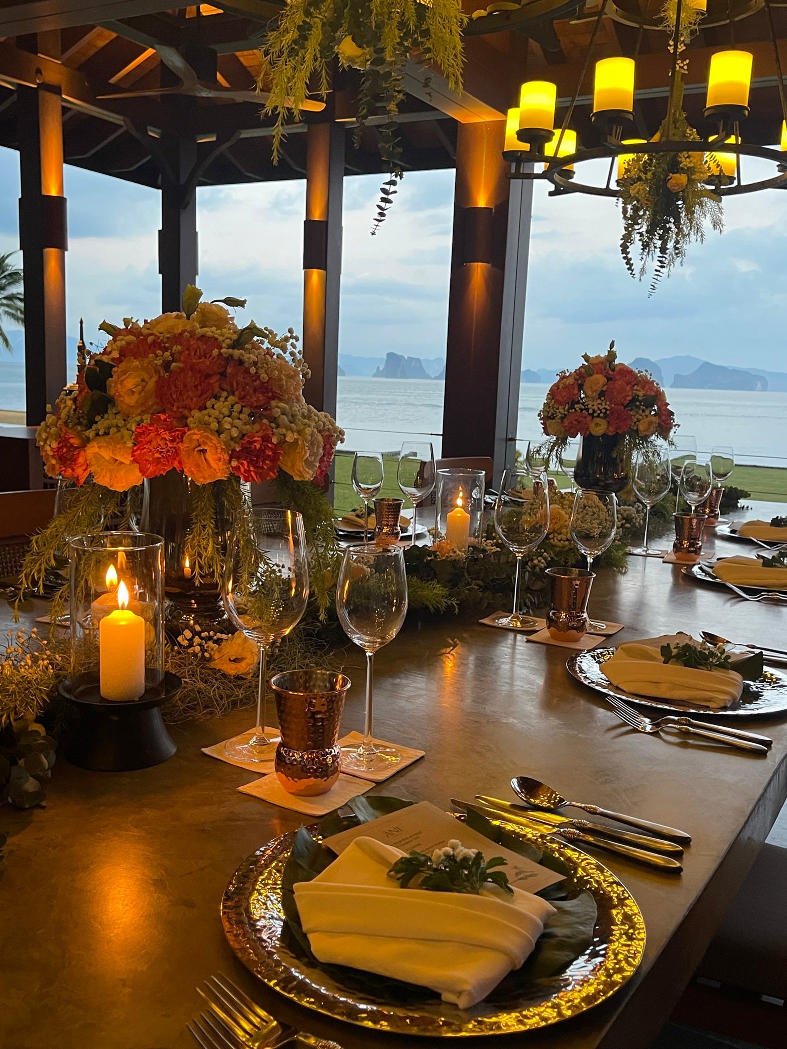 ANI Private Resorts - Festive & Winter Season - Christmas Dinner Table Setting