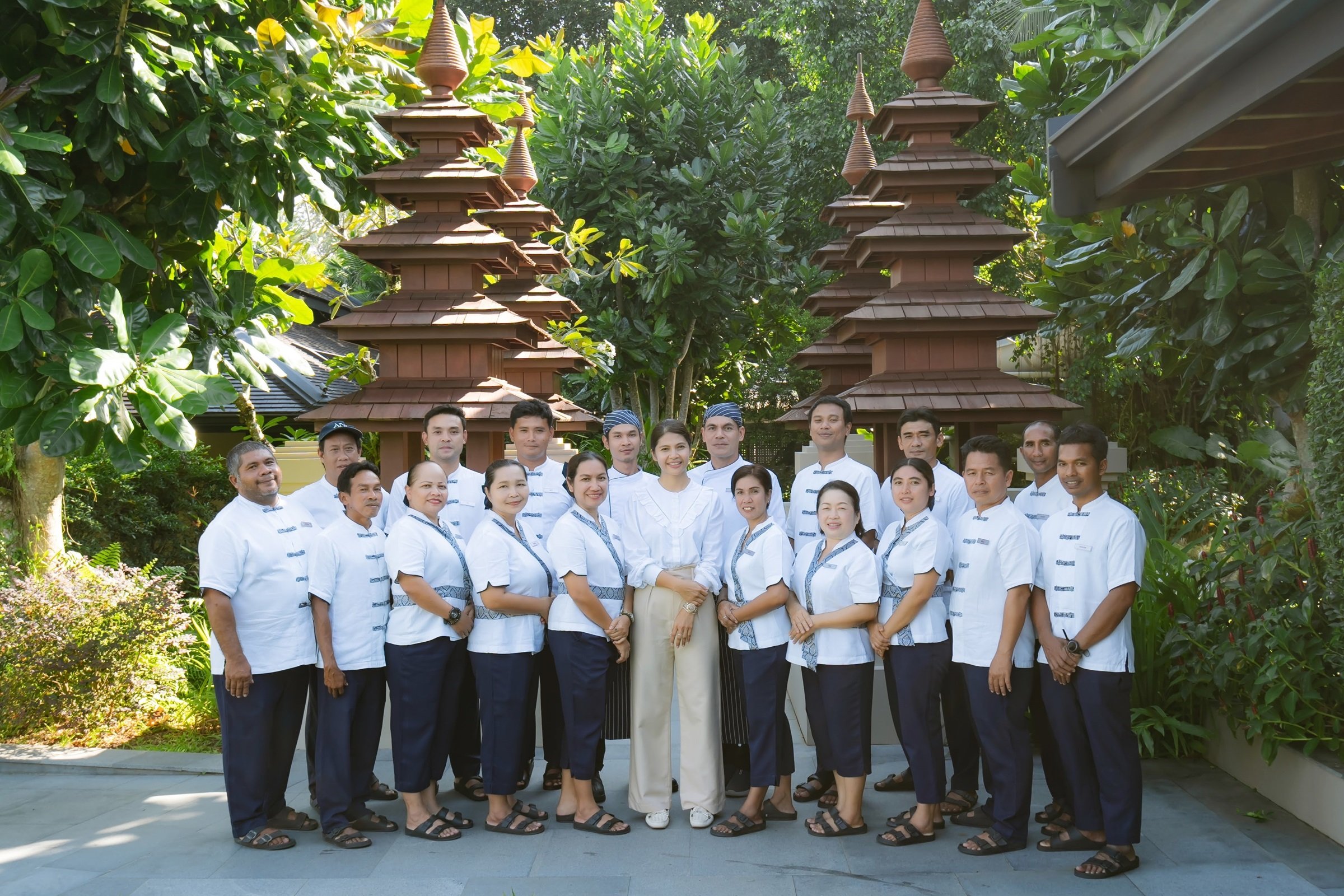 ANI Thailand - Staff - Whole Team