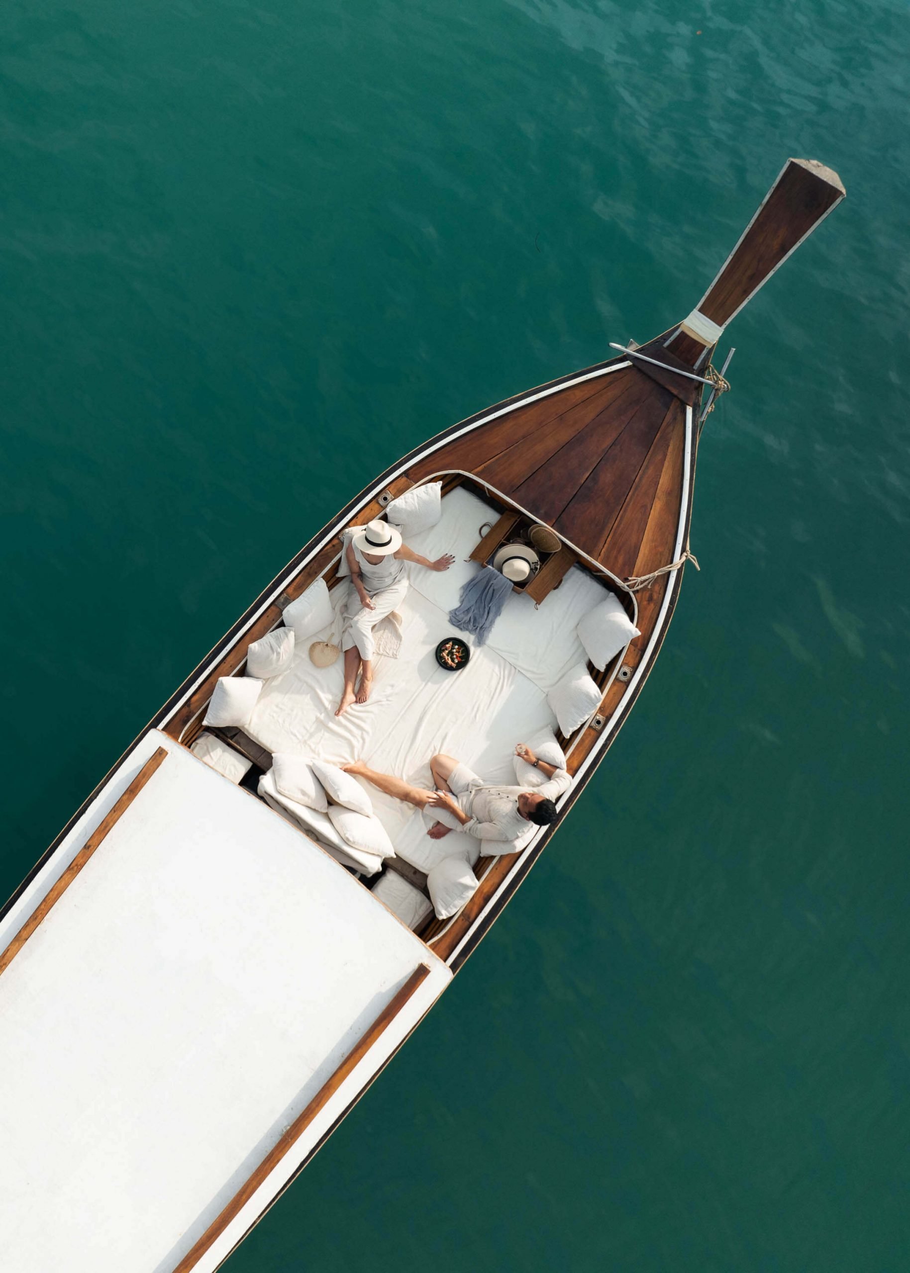 ÀNI - Resorts - Luxury Sunset Cruise