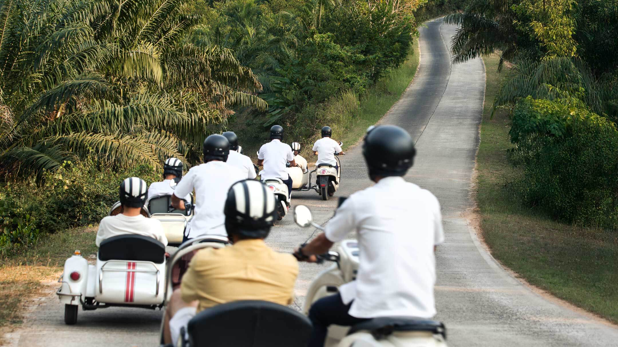 ÀNI Thailand - Motorcycle Ride