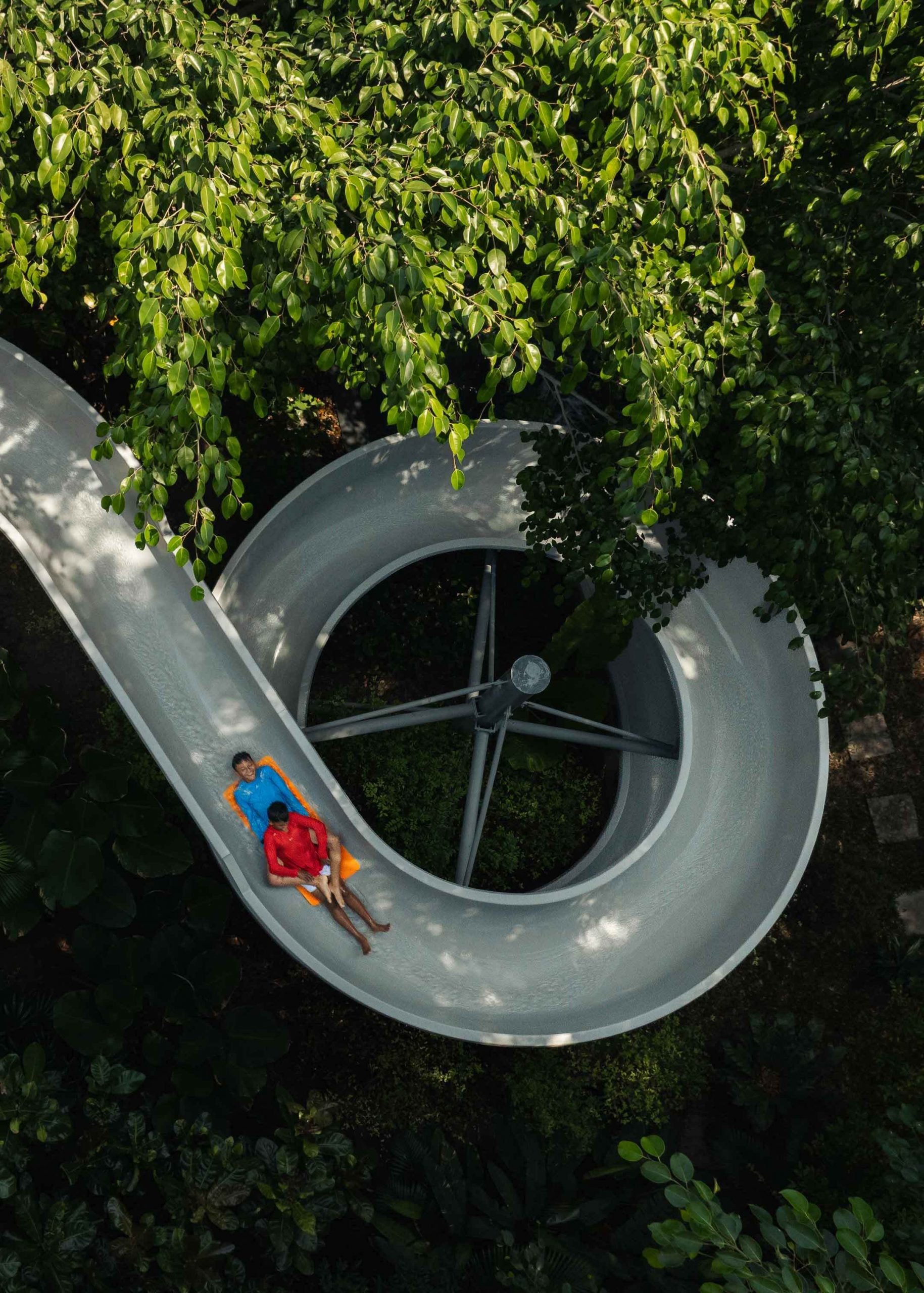 ÀNI - Resorts - Waterslide