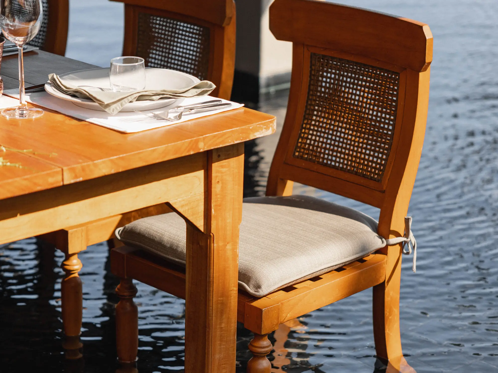 ANI Thailand - Dining - Dishes - Beef with Black ink pasta