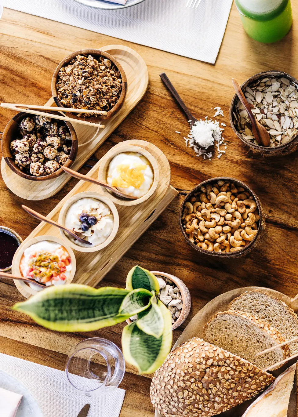 Ani-Thailand_dining-breakfast