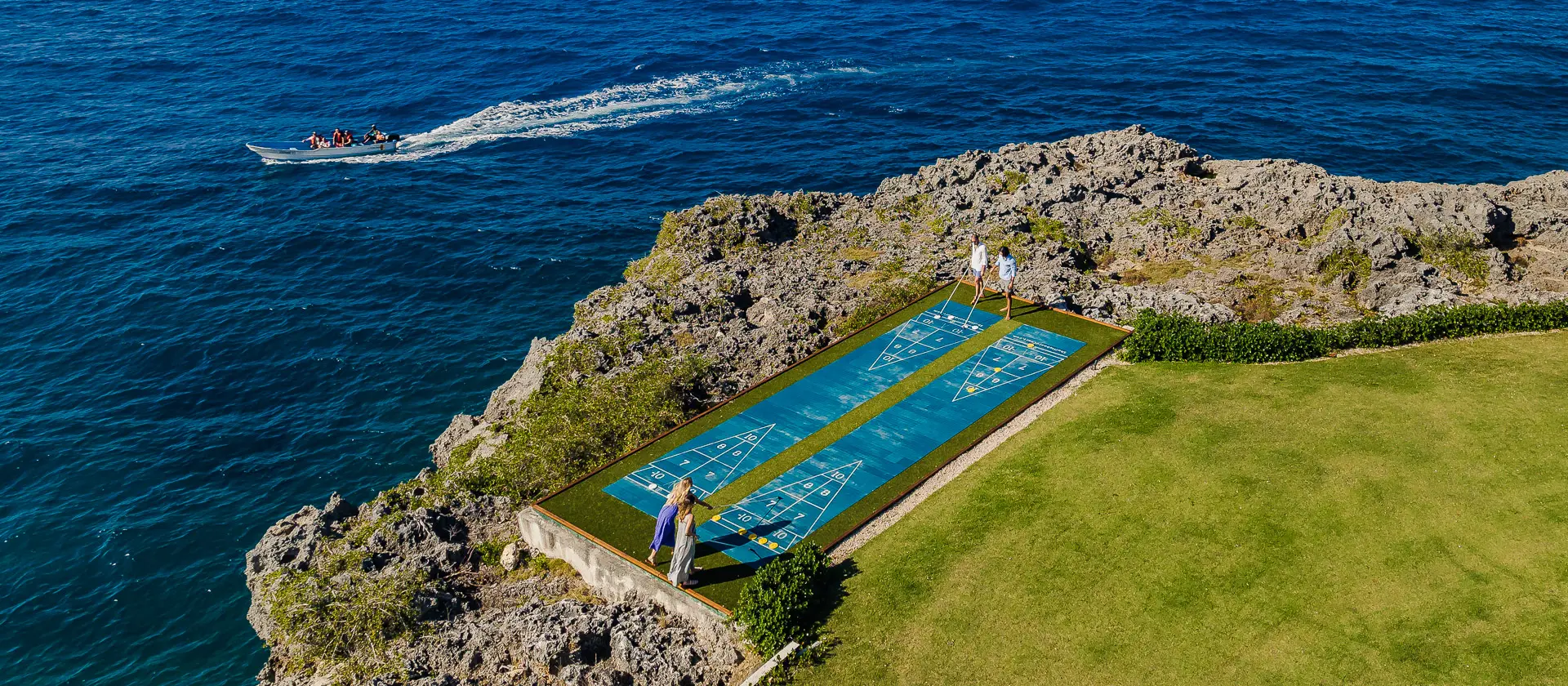 ANI Dominican Republic - Guest Privileges - Kids Activities - Outdoor Shuffleboard 5