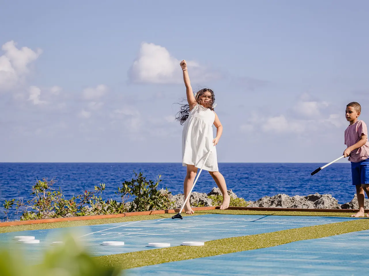 ANI Private Resorts - Pet Inclusions - Paddleboarding And Family Activities With Pets