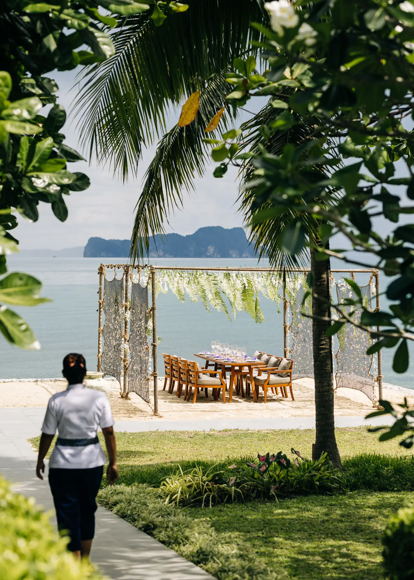 Passover seder plate